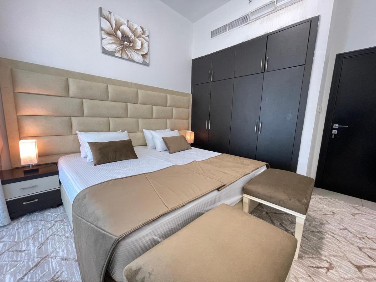 Private Gorgeous Room With Marina View With Shared Kitchen Ντουμπάι Εξωτερικό φωτογραφία