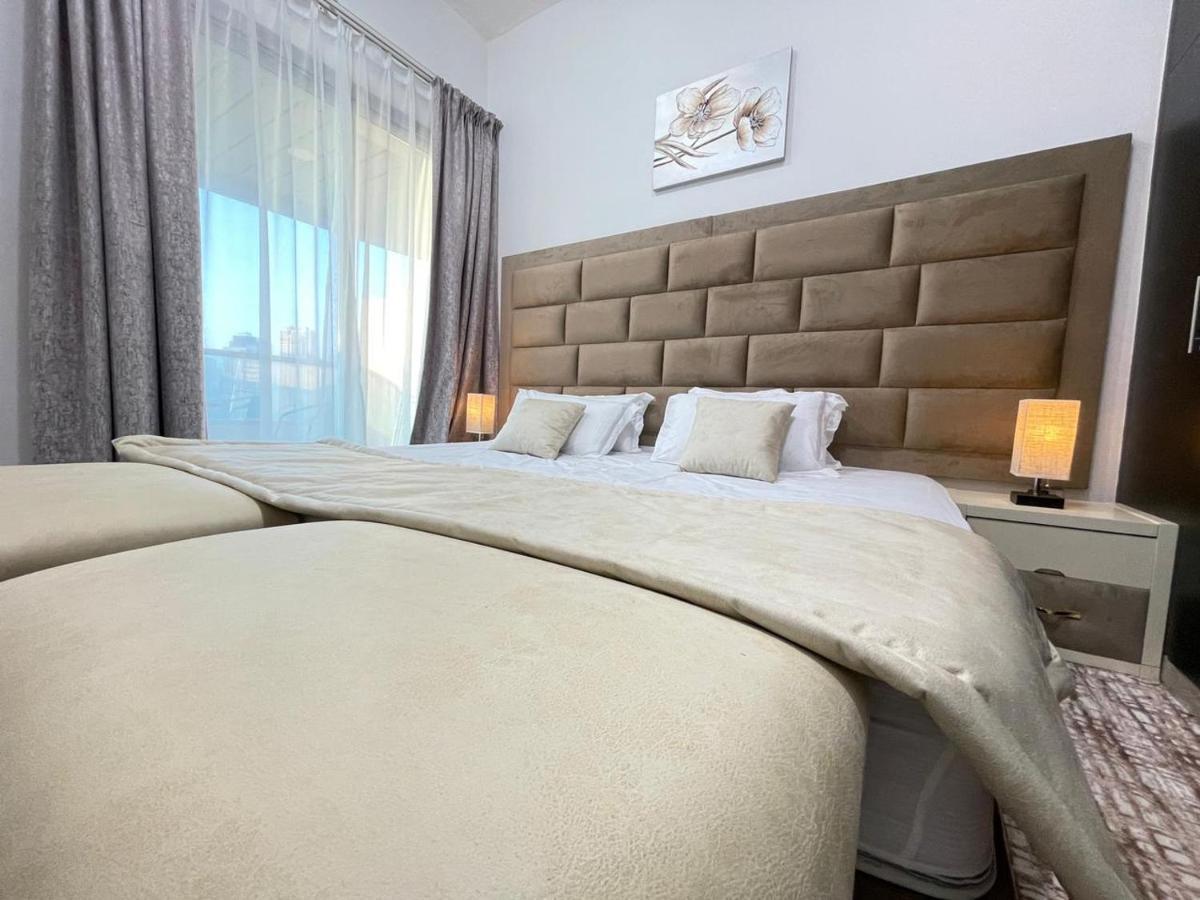 Private Gorgeous Room With Marina View With Shared Kitchen Ντουμπάι Εξωτερικό φωτογραφία