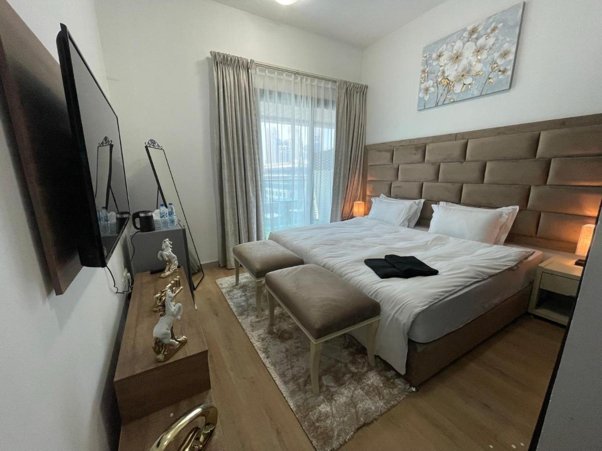 Private Gorgeous Room With Marina View With Shared Kitchen Ντουμπάι Εξωτερικό φωτογραφία